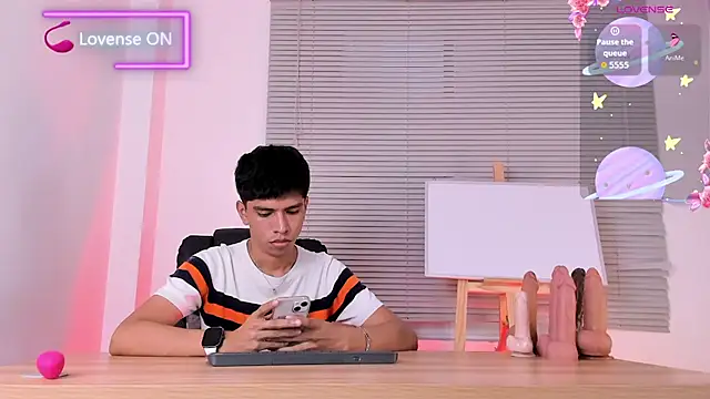 Santy carrington online show from April 6, 8:53 pm