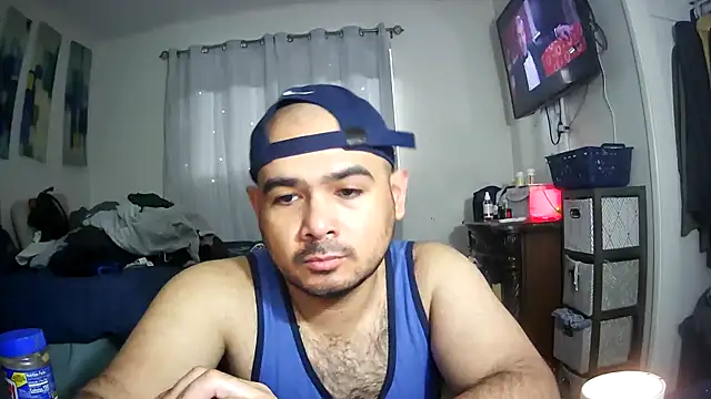 JooveyRose online show from March 21, 5:45 pm