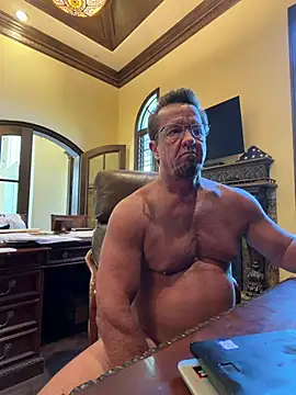 sluttydylan online show from July 29, 6:29 pm