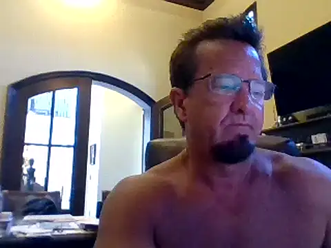 sluttydylan online show from June 9, 6:09 pm