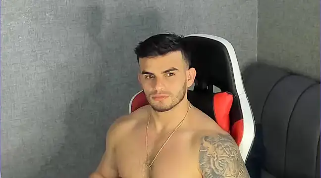 Ricardogo19 online show from February 15, 8:23 pm