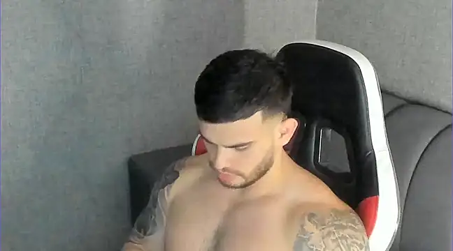 Ricardogo19 online show from March 2, 2:19 am