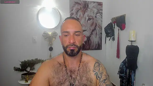 mr maik online show from February 11, 9:09 am