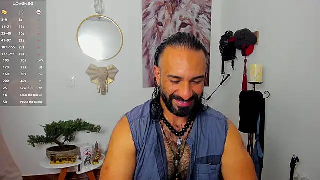 mr maik online show from December 16, 11:44 am