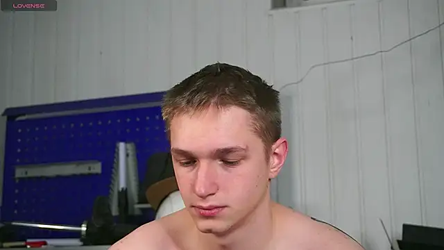 dustyn fox online show from January 12, 3:49 pm