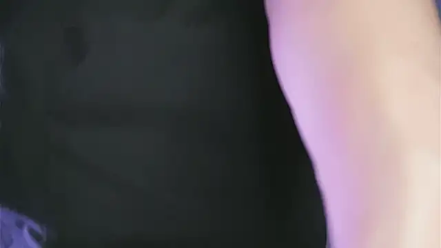 dustyn fox online show from March 30, 11:00 am