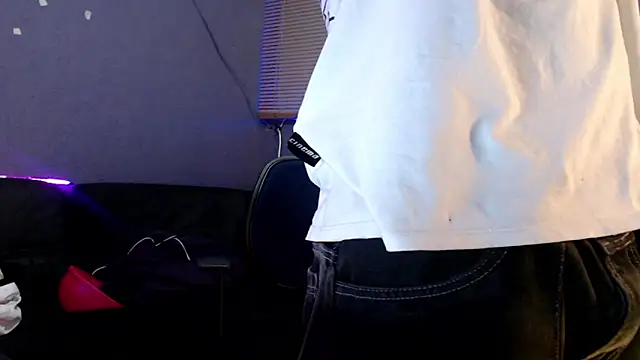 Andy bapho online show from October 20, 6:34 pm