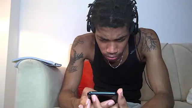 Skinnyblackman online show from November 13, 1:54 am