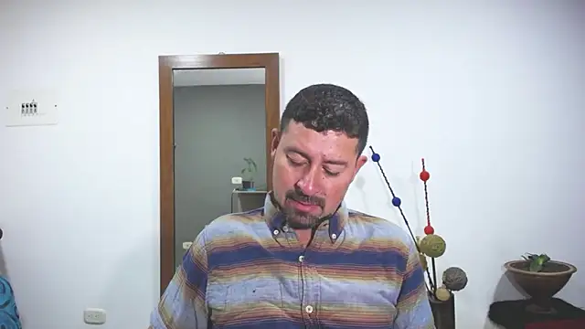 ambar jacksonn online show from October 3, 11:10 pm