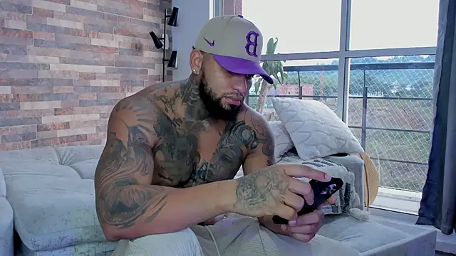 zaiin diesel online show from January 13, 11:30 am