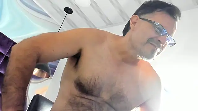 SbasTone Muscle online show from December 13, 1:55 pm