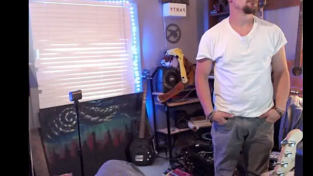 itsjameswebbscope online show from April 20, 10:12 pm