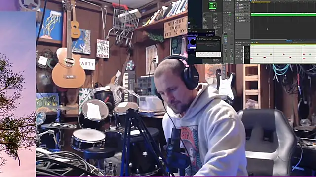 itsjameswebbscope online show from November 24, 9:49 pm