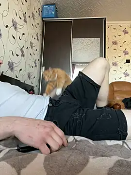 red red00 online show from March 15, 5:48 am