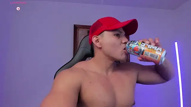 RoyConstance online show from June 22, 4:19 am