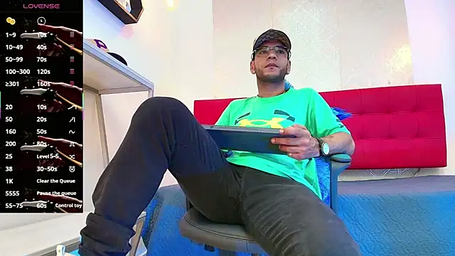 Andrey u92 online show from October 19, 10:02 pm