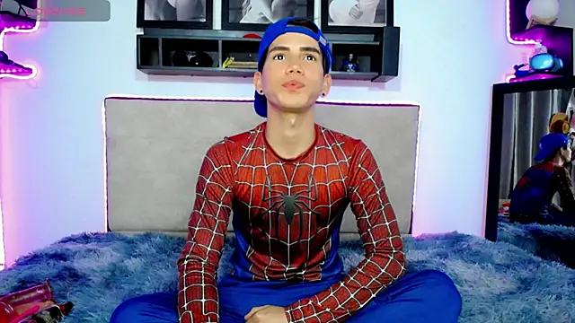 Tayson Rivers online show from December 27, 9:54 pm