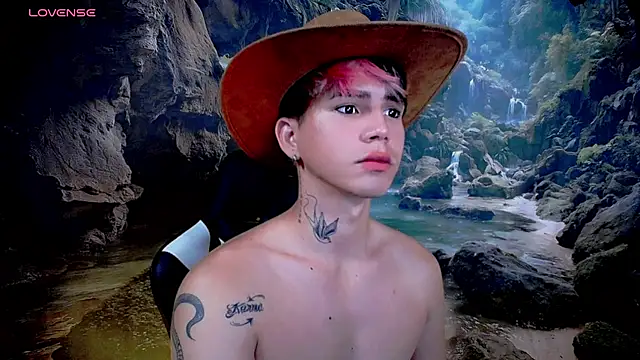 Tayson Rivers online show from February 3, 3:48 am