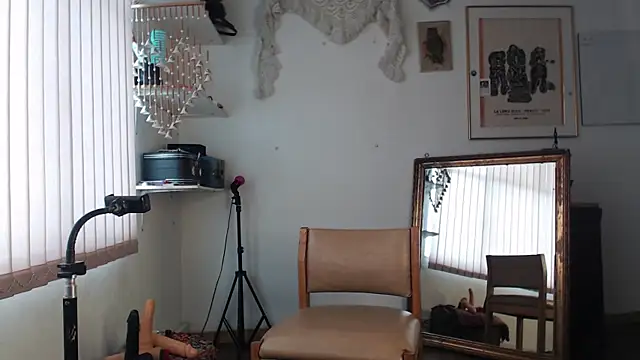 Siriss boyrag online show from September 19, 1:55 pm