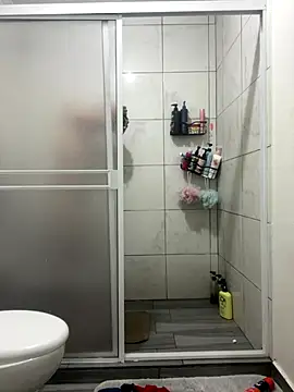 kevinsito1 online show from December 4, 4:52 am