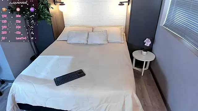 Ian Daviz online show from December 12, 7:48 pm