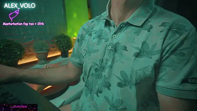 alex-volo online show from January 25, 10:18 pm