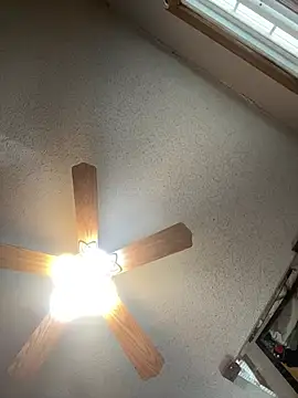 SmokingSloth online show from February 6, 9:01 pm