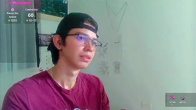 Snapshot of Andy_gray chatting on December 14, 2:21 pm Andy gray online show from December 14, 2:21 pm