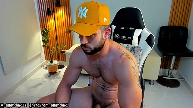 dafboy1 online show from March 5, 1:06 pm