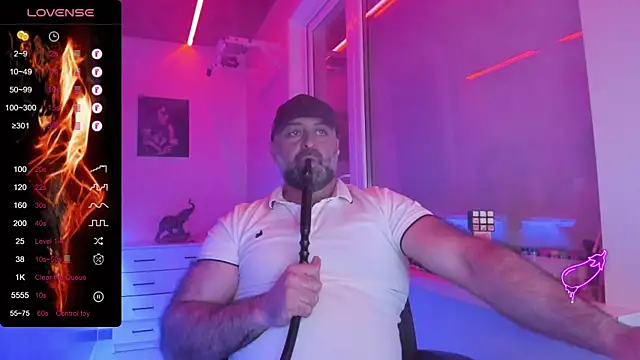 MAGABEAR077 online show from April 4, 8:17 pm