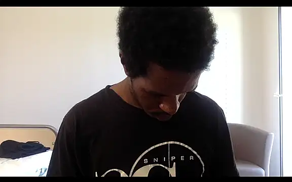 Snapshot of POPAYE972 chatting on October 26, 9:33 am POPAYE972 online show from October 26, 9:33 am