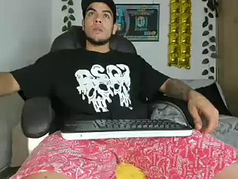 mikee scooth online show from January 17, 7:42 pm