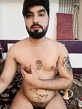 Snapshot of Chris_Strokes_69 chatting on February 8, 8:21 pm Chris Strokes 69 online show from February 8, 8:21 pm