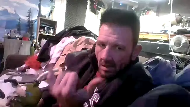 gettinit2wice online show from November 2, 12:31 pm