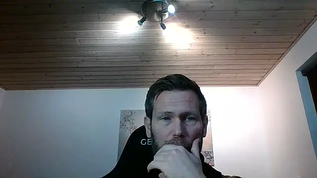 Snapshot of Gotta1 chatting on January 16, 3:24 pm Gotta1 online show from January 16, 3:24 pm