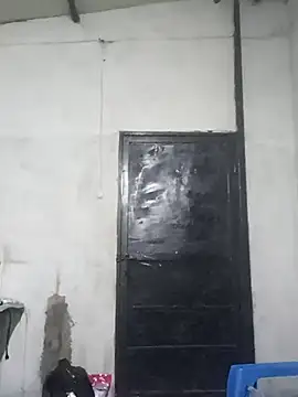 travieso2893 online show from April 2, 5:16 am