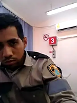 EnriquePersian197 online show from January 12, 8:46 pm