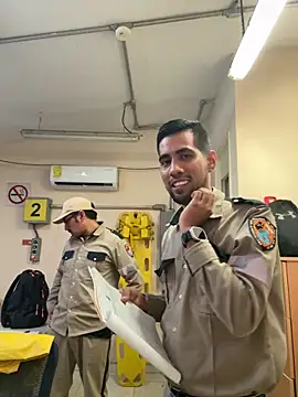 EnriquePersian197 online show from October 24, 12:13 am