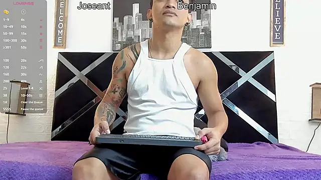 toyboys1 online show from February 21, 3:40 am