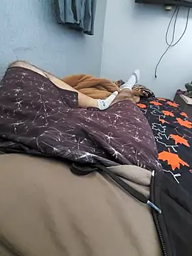 mfreitas005 online show from October 22, 3:49 pm