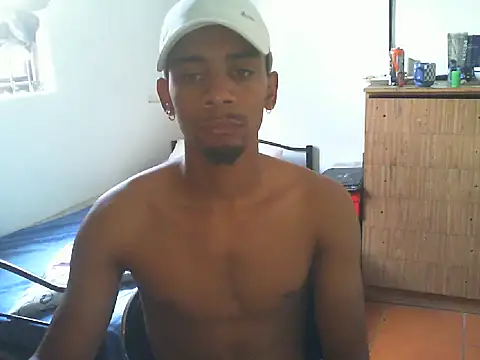Snapshot of 29YOURZ_28_ chatting on March 5, 9:05 am 29YOURZ 28 online show from March 5, 9:05 am