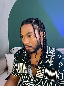 noah jones   online show from February 4, 3:07 pm