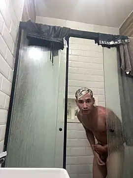 Alexaxelo online show from March 5, 7:21 pm