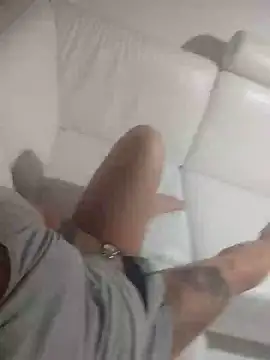 swingr online show from January 22, 11:53 pm