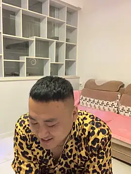 ShaoZian 1 online show from October 11, 2:32 pm