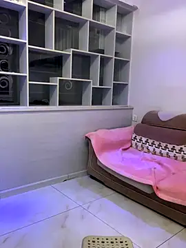 ShaoZian 1 online show from October 13, 3:29 pm