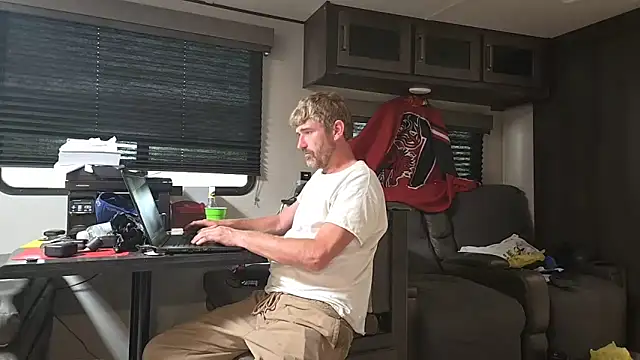 Snapshot of Cobra500hp chatting on October 9, 6:13 pm Cobra500hp online show from October 9, 6:13 pm
