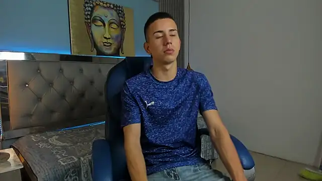 JackSwan18 online show from November 24, 9:16 pm