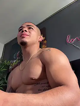 Snapshot of jordan_mayers02 chatting on March 8, 3:00 pm jordan mayers02 online show from March 8, 3:00 pm