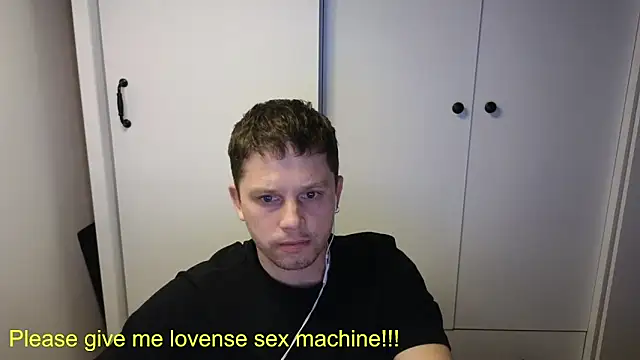 BigL0ve online show from April 22, 2:33 pm